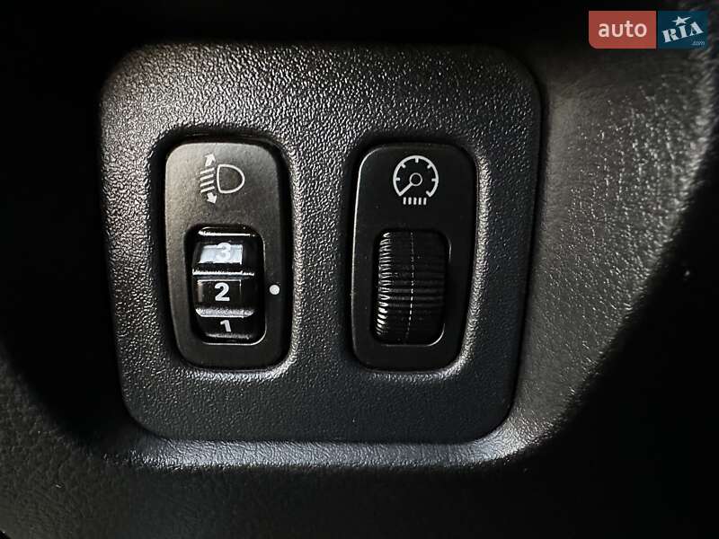 Седан Mitsubishi Lancer 2007 в Одесі фото 35 Седан Mitsubishi Lancer 2007 в Одесі