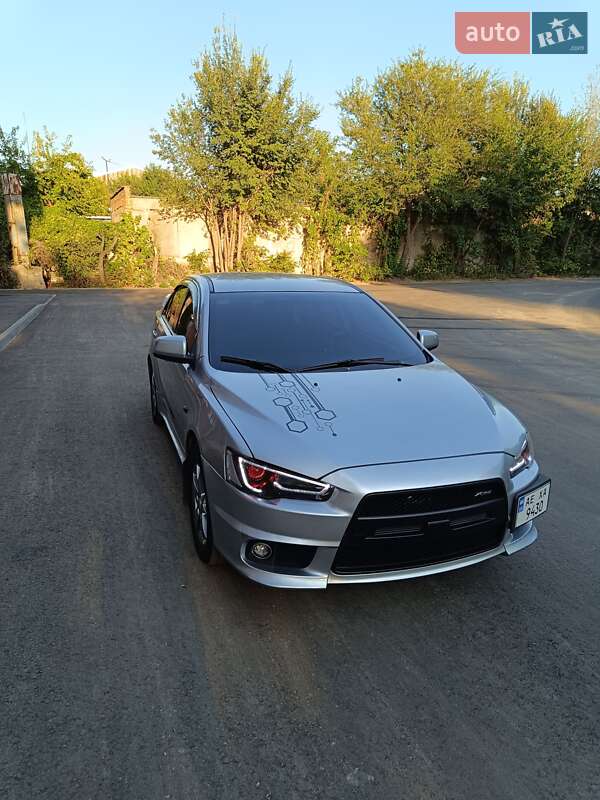 Седан Mitsubishi Lancer 2008 в Днепре