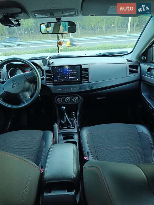 Седан Mitsubishi Lancer 2008 в Днепре
