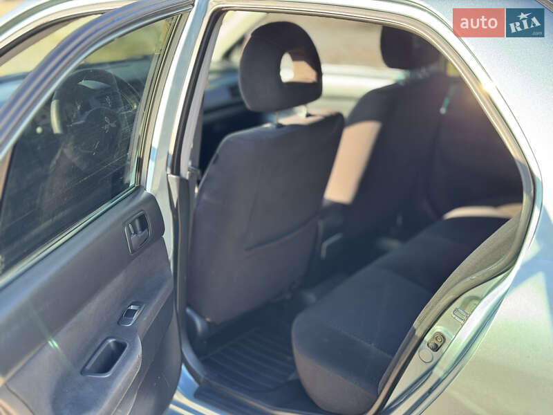 Седан Mitsubishi Lancer 2006 в Николаеве фото 11 Седан Mitsubishi Lancer 2006 в Николаеве