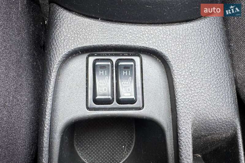 Седан Mitsubishi Lancer 2007 в Києві фото 21 Седан Mitsubishi Lancer 2007 в Києві