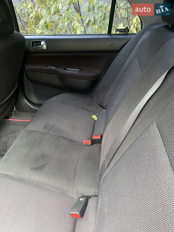 Седан Mitsubishi Lancer 2006 в Новых Петровцах фото 7 Седан Mitsubishi Lancer 2006 в Новых Петровцах