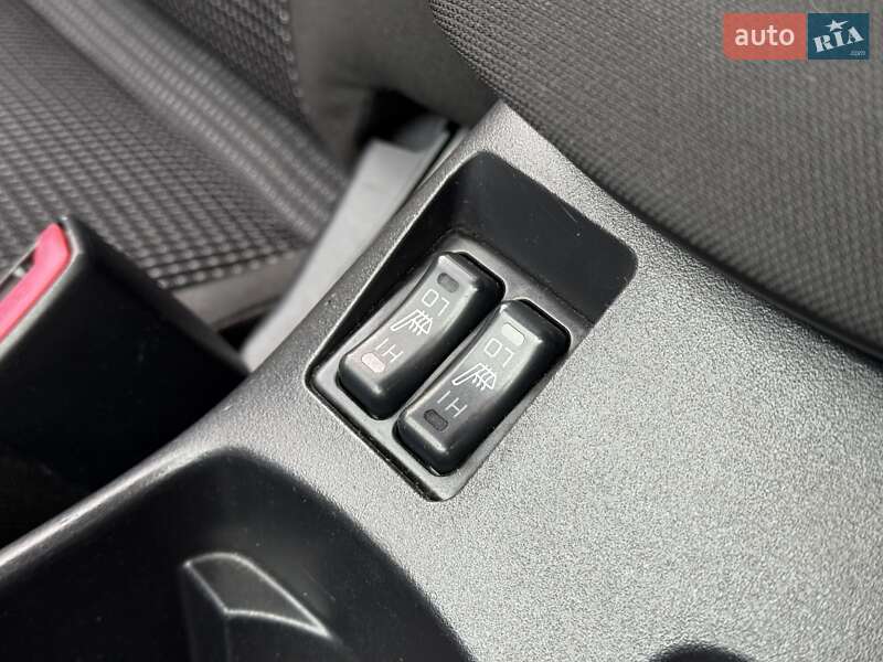 Седан Mitsubishi Lancer 2008 в Днепре