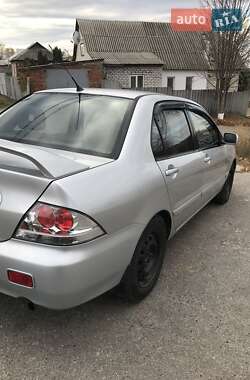 Седан Mitsubishi Lancer 2008 в  фото 12 Седан Mitsubishi Lancer 2008 в
