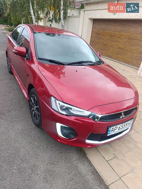 Седан Mitsubishi Lancer 2016 в Одессе
