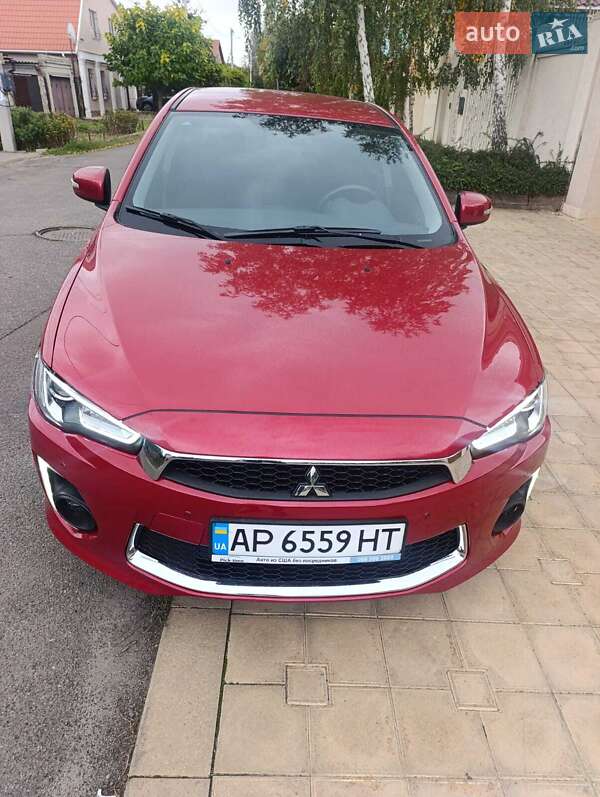 Седан Mitsubishi Lancer 2016 в Одессе