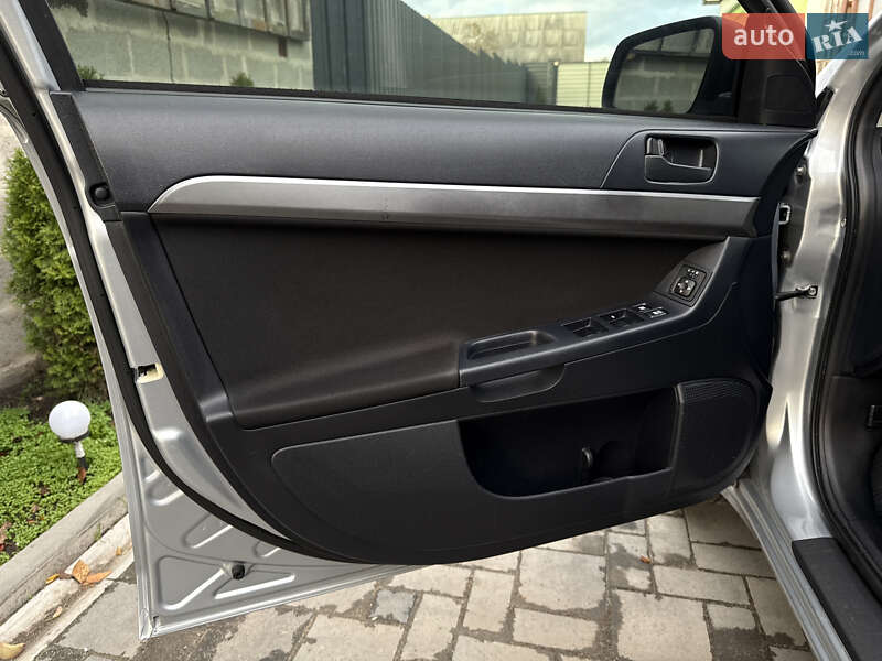 Седан Mitsubishi Lancer 2007 в Житомирі фото 36 Седан Mitsubishi Lancer 2007 в Житомирі