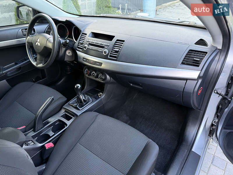 Седан Mitsubishi Lancer 2007 в Житомирі фото 43 Седан Mitsubishi Lancer 2007 в Житомирі