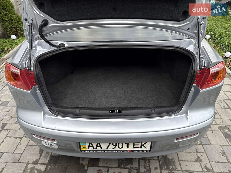 Седан Mitsubishi Lancer 2007 в Житомирі фото 94 Седан Mitsubishi Lancer 2007 в Житомирі