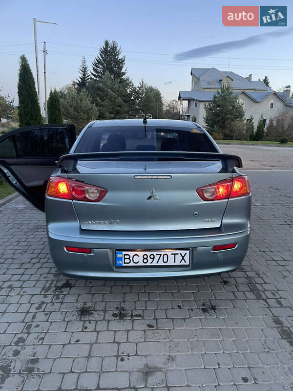 Седан Mitsubishi Lancer 2007 в Самборе