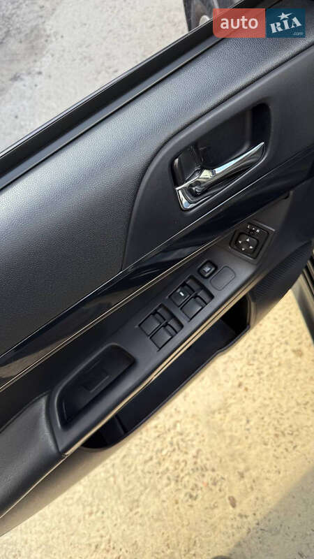 Седан Mitsubishi Lancer 2013 в Днепре
