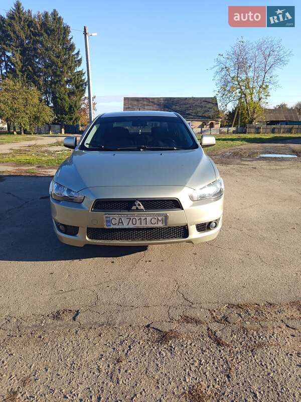 Седан Mitsubishi Lancer 2007 в Христиновке