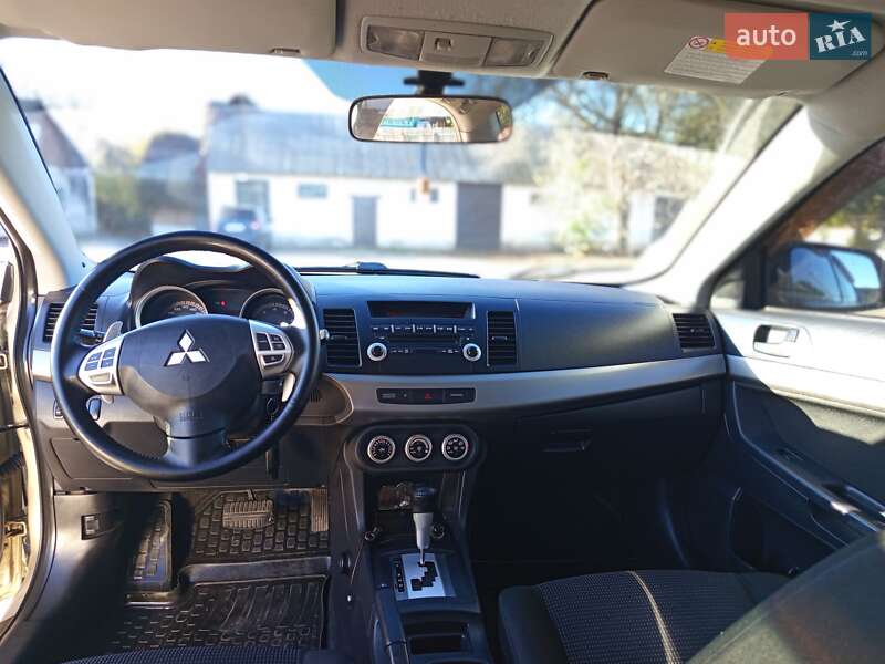 Седан Mitsubishi Lancer 2007 в Христиновке