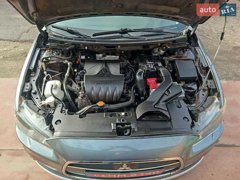 Хэтчбек Mitsubishi Lancer 2011 в Харькове фото 28 Хэтчбек Mitsubishi Lancer 2011 в Харькове