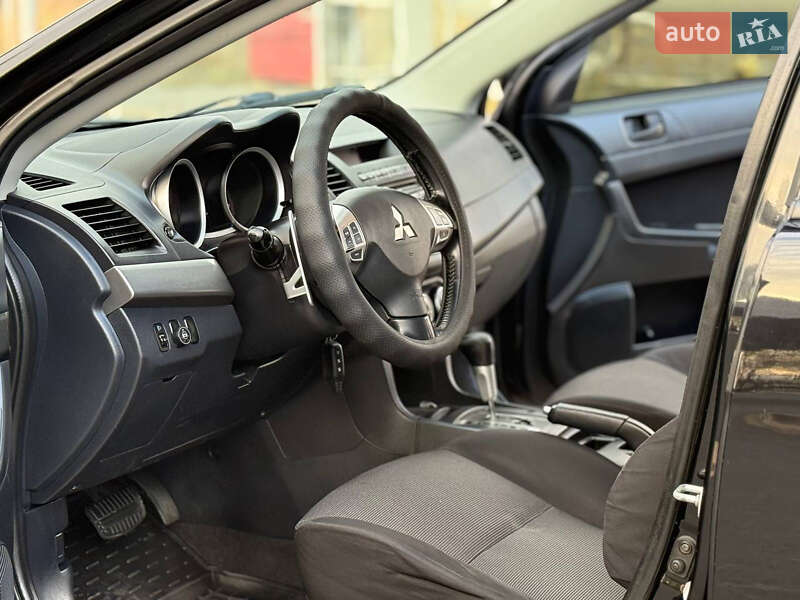 Седан Mitsubishi Lancer 2007 в Дніпрі фото 9 Седан Mitsubishi Lancer 2007 в Дніпрі