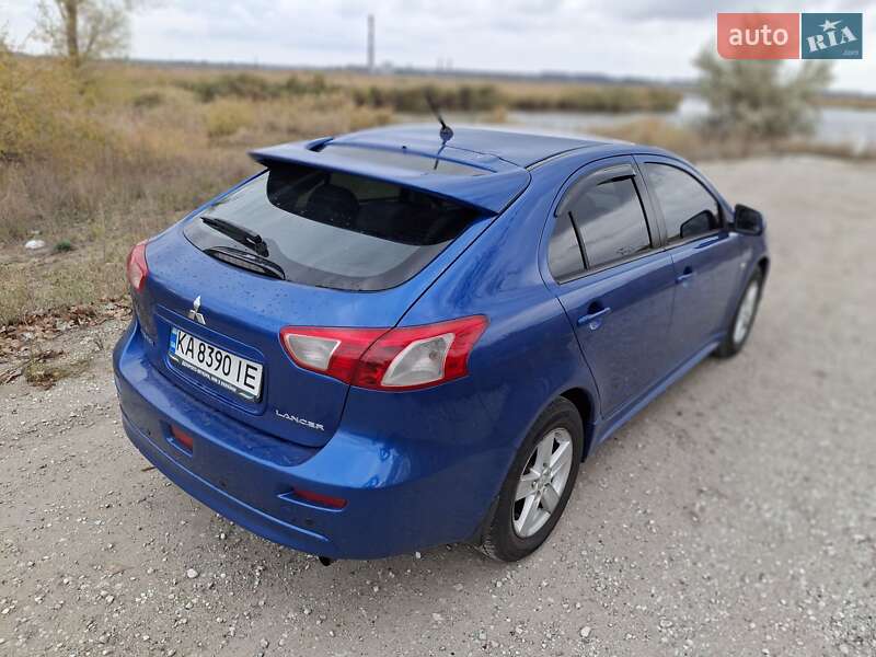 Хетчбек Mitsubishi Lancer 2008 в Новомосковську