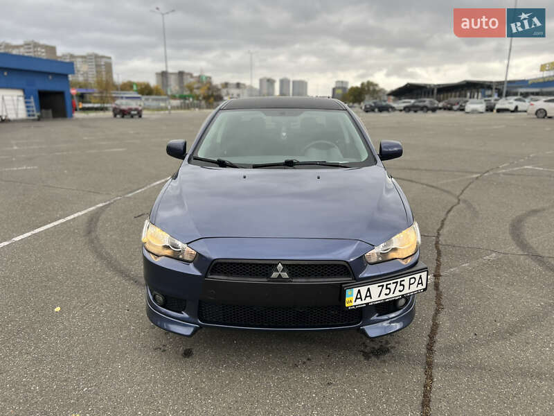 Седан Mitsubishi Lancer 2008 в Киеве фото 3 Седан Mitsubishi Lancer 2008 в Киеве
