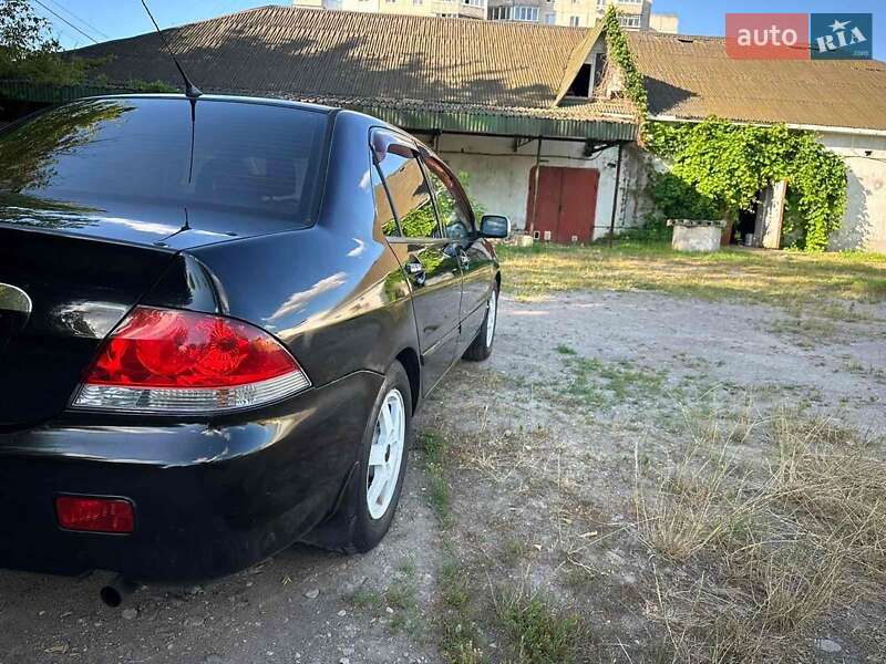 Седан Mitsubishi Lancer 2006 в Киеве фото 12 Седан Mitsubishi Lancer 2006 в Киеве