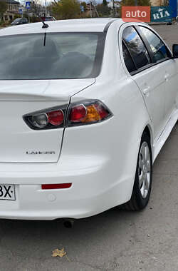Седан Mitsubishi Lancer 2015 в 