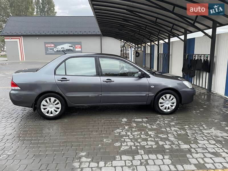 Седан Mitsubishi Lancer 2007 в Чемерівцях