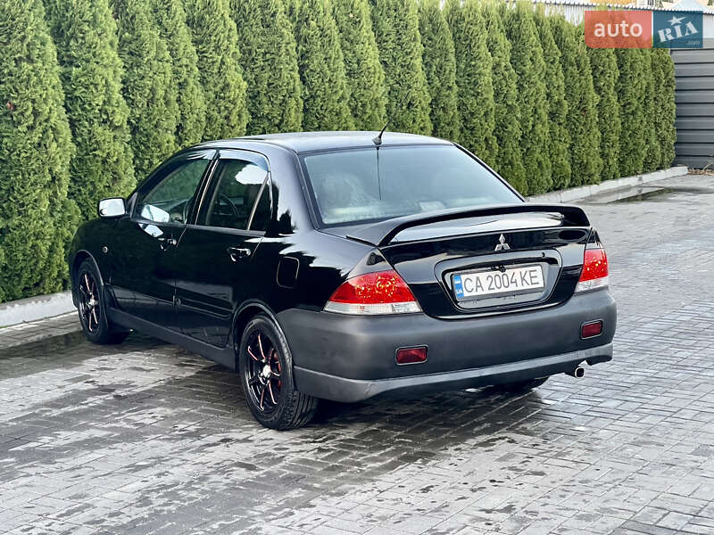 Седан Mitsubishi Lancer 2005 в Черкассах