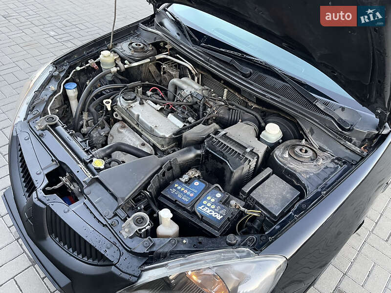 Седан Mitsubishi Lancer 2005 в Черкассах