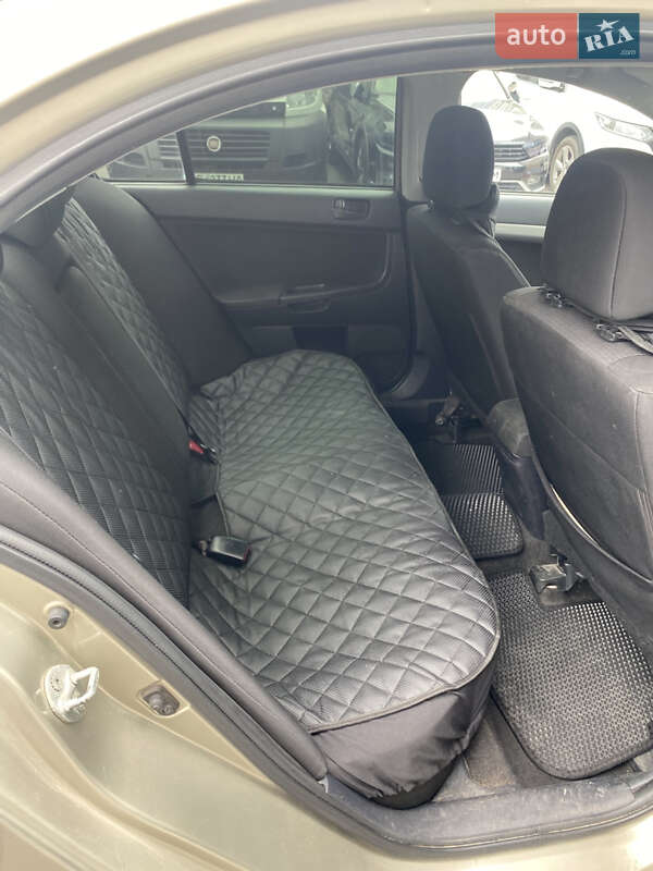 Седан Mitsubishi Lancer 2007 в Киеве фото 4 Седан Mitsubishi Lancer 2007 в Киеве