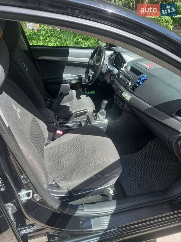 Седан Mitsubishi Lancer 2011 в Кропивницком
