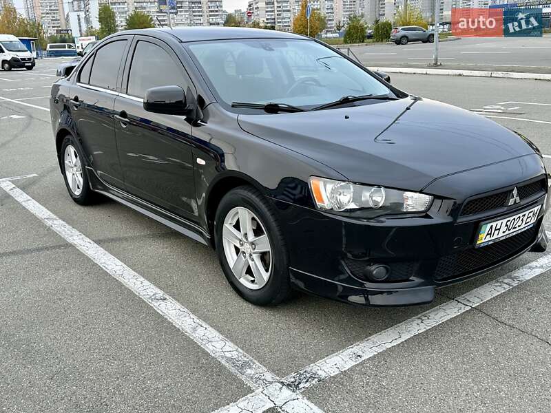 Седан Mitsubishi Lancer 2008 в Києві фото Седан Mitsubishi Lancer 2008 в Києві
