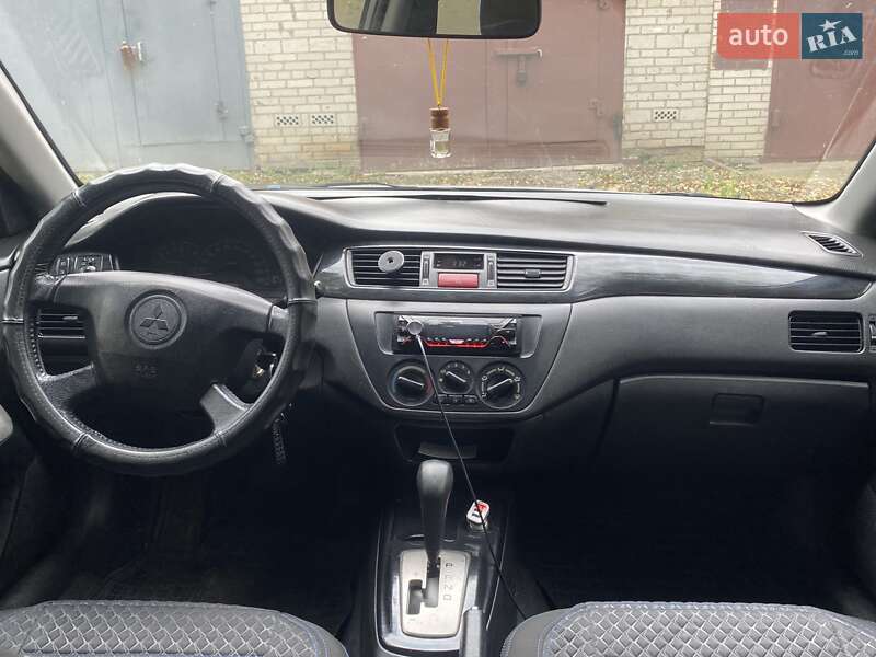 Седан Mitsubishi Lancer 2003 в Белой Церкви