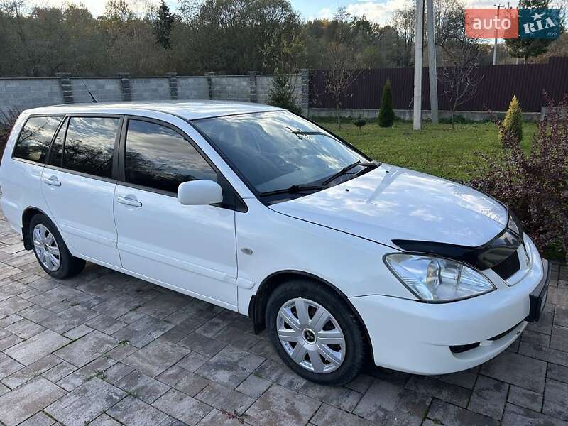 Универсал Mitsubishi Lancer 2008 в Ивано-Франковске фото 3 Универсал Mitsubishi Lancer 2008 в Ивано-Франковске