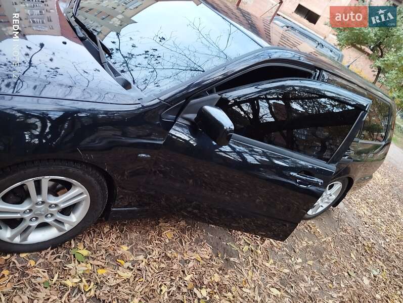 Универсал Mitsubishi Lancer 2004 в Славянске