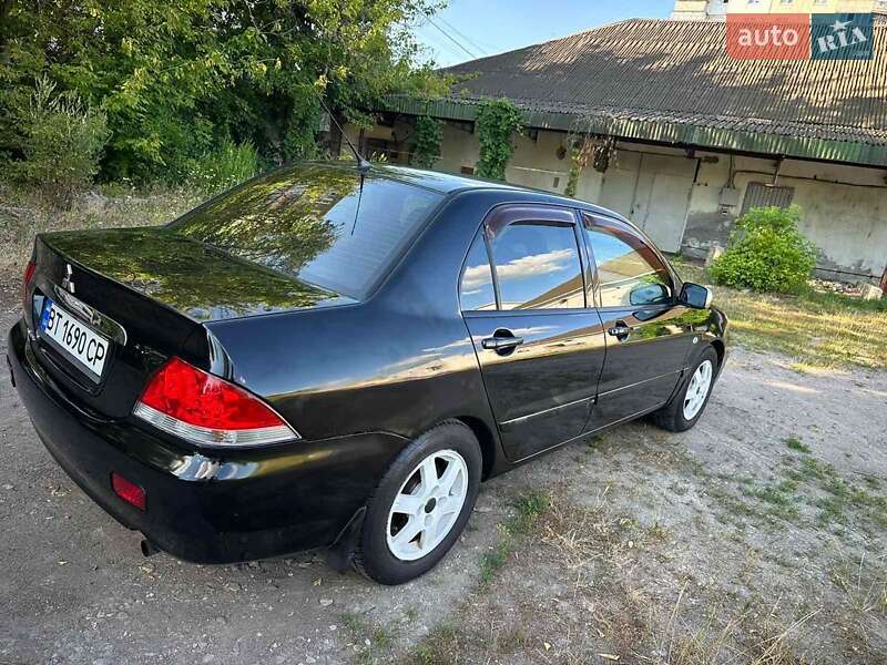 Седан Mitsubishi Lancer 2006 в Киеве фото 15 Седан Mitsubishi Lancer 2006 в Киеве