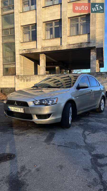 Седан Mitsubishi Lancer 2008 в Києві фото 8 Седан Mitsubishi Lancer 2008 в Києві