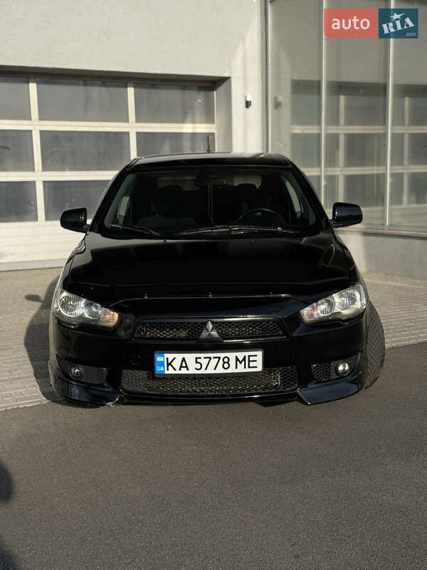 Хетчбек Mitsubishi Lancer 2008 в Дніпрі фото 2 Хетчбек Mitsubishi Lancer 2008 в Дніпрі