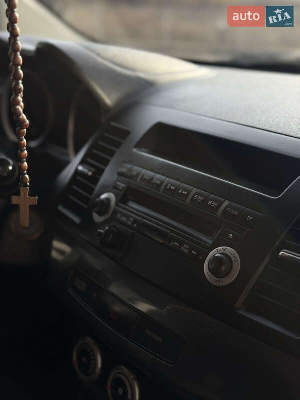 Хетчбек Mitsubishi Lancer 2008 в Дніпрі фото 12 Хетчбек Mitsubishi Lancer 2008 в Дніпрі