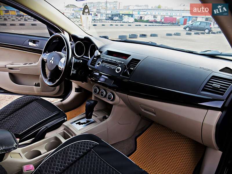 Седан Mitsubishi Lancer 2008 в Черкасах