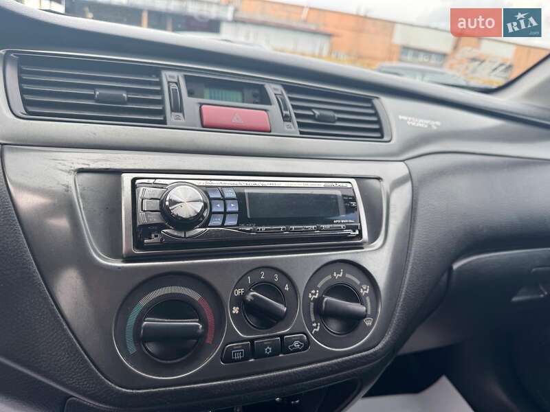 Седан Mitsubishi Lancer 2008 в Запоріжжі