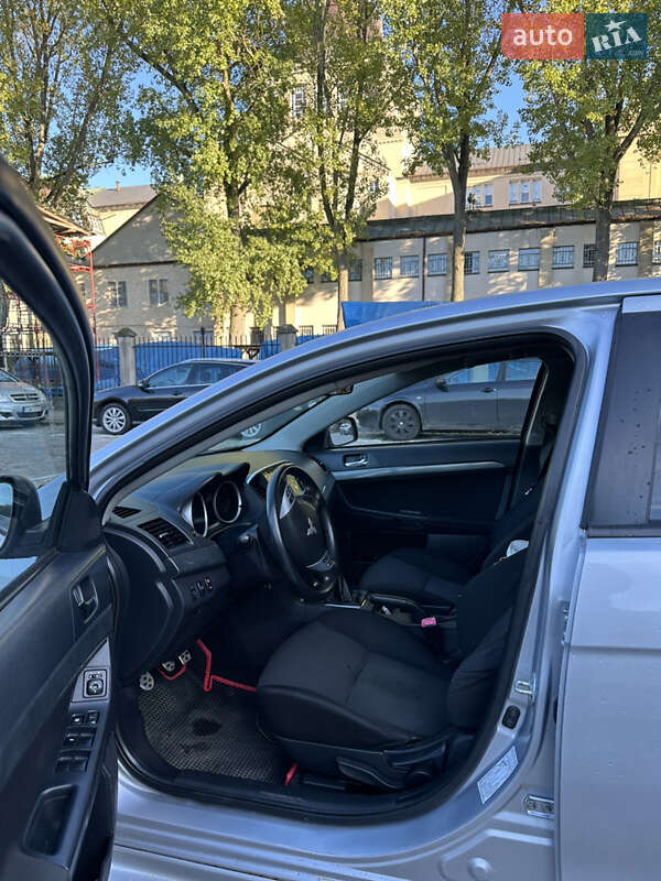 Седан Mitsubishi Lancer 2007 в Запорожье