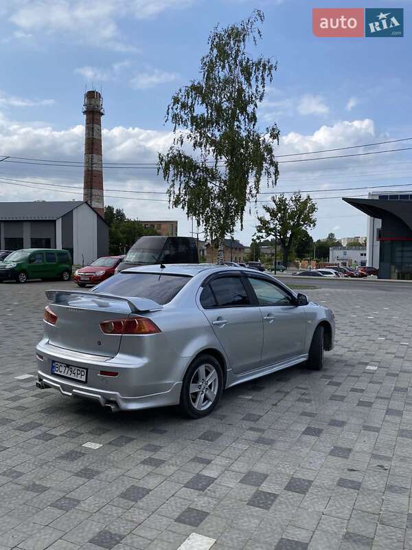 Седан Mitsubishi Lancer 2009 в Турці