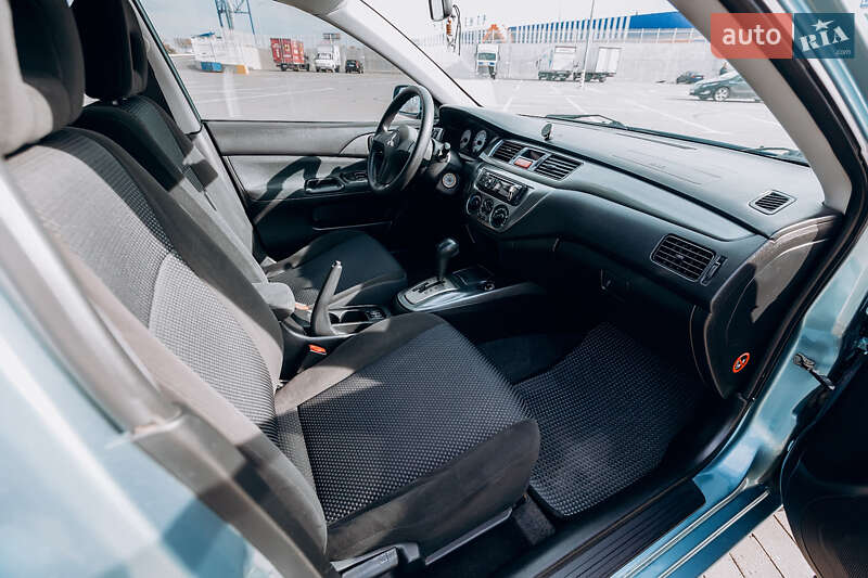 Седан Mitsubishi Lancer 2006 в Одесі фото 13 Седан Mitsubishi Lancer 2006 в Одесі
