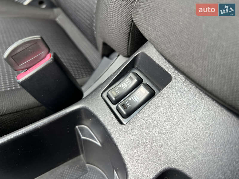 Седан Mitsubishi Lancer 2009 в Черкассах