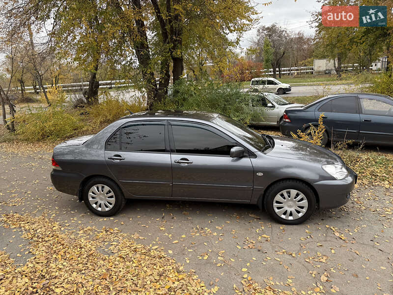 Седан Mitsubishi Lancer 2007 в Днепре