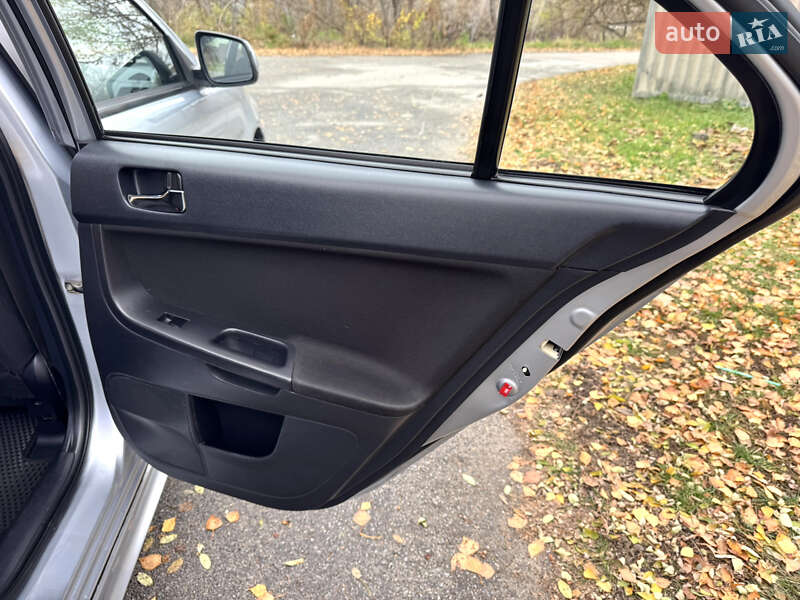 Седан Mitsubishi Lancer 2008 в Харькове фото 15 Седан Mitsubishi Lancer 2008 в Харькове