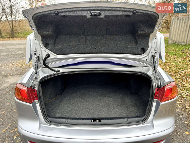 Седан Mitsubishi Lancer 2008 в Харькове фото 19 Седан Mitsubishi Lancer 2008 в Харькове