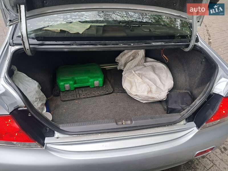 Седан Mitsubishi Lancer 2005 в Хмельницком