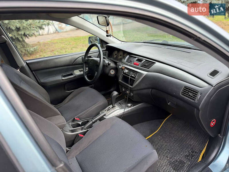 Седан Mitsubishi Lancer 2006 в Запоріжжі