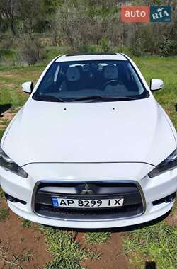 Седан Mitsubishi Lancer 2015 в Запоріжжі