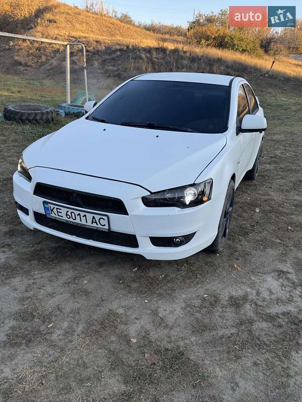 Седан Mitsubishi Lancer 2012 в Запорожье