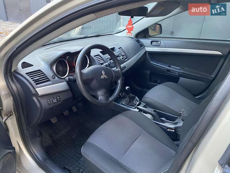 Седан Mitsubishi Lancer 2007 в Полтаве фото 24 Седан Mitsubishi Lancer 2007 в Полтаве